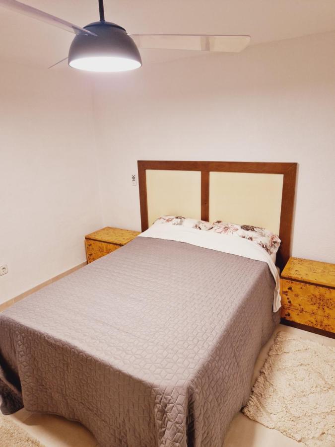 Magnifico Chalet Adosado En Torrevieja, Alicante. Eksteriør bilde